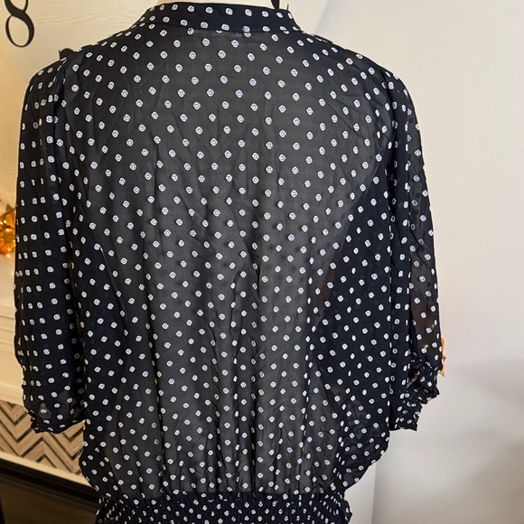 Maurices Sheer Navy Blue Blouse with White Dots - Picture 4 of 4